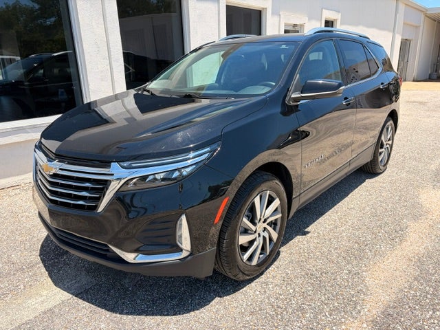 2023 Chevrolet Equinox Premier in Mosaic Black Metallic — front three-quarter view
